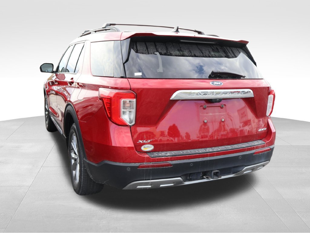 Used 2022 Ford Explorer XLT w/ Equipment Group 202A AWD/4WD image 22
