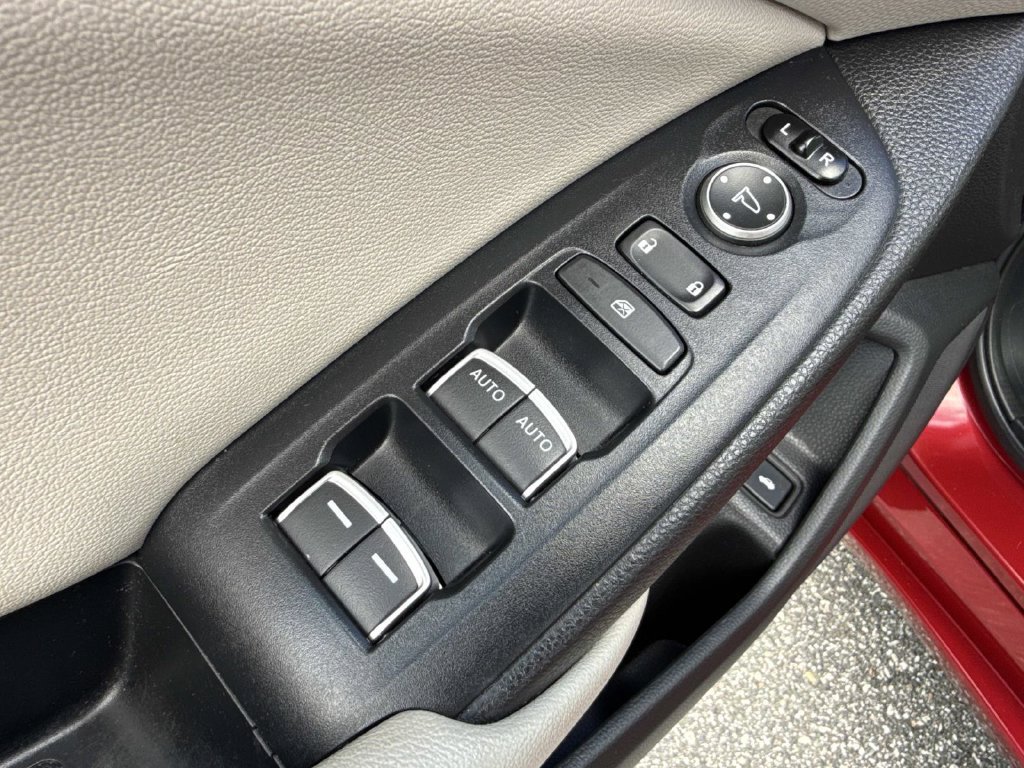 Used 2020 Honda Accord LX image 21