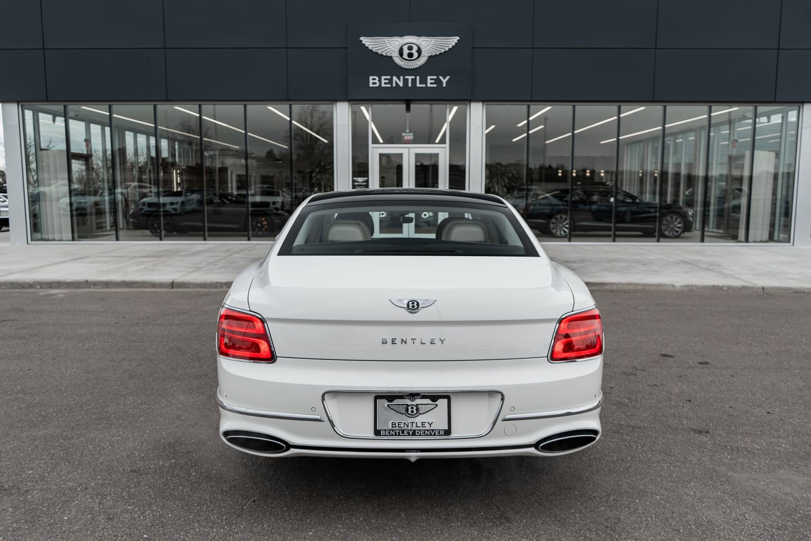 New 2026 Bentley Flying Spur Plug-In Hybrid image 11