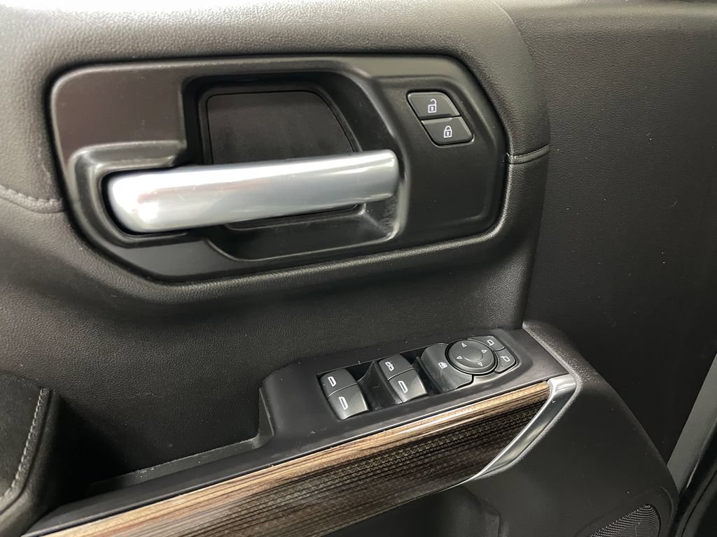 Certified 2021 Chevrolet Silverado 1500 LT AWD/4WD image 23