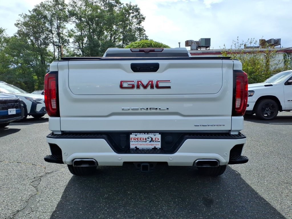 Used 2023 GMC Sierra 1500 Denali w/ Technology Package AWD/4WD image 24