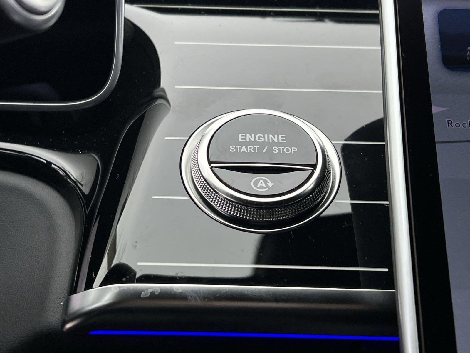 New 2026 Mercedes-Benz S 580 4MATIC Sedan image 32