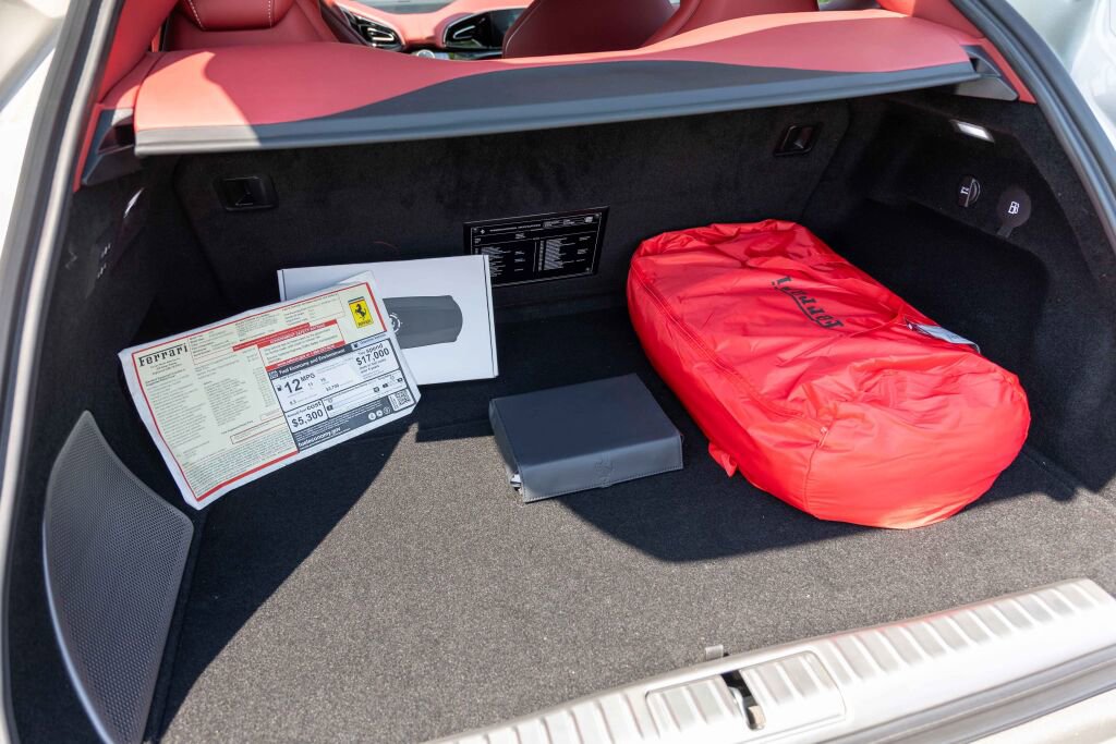 Certified 2025 Ferrari Purosangue image 22