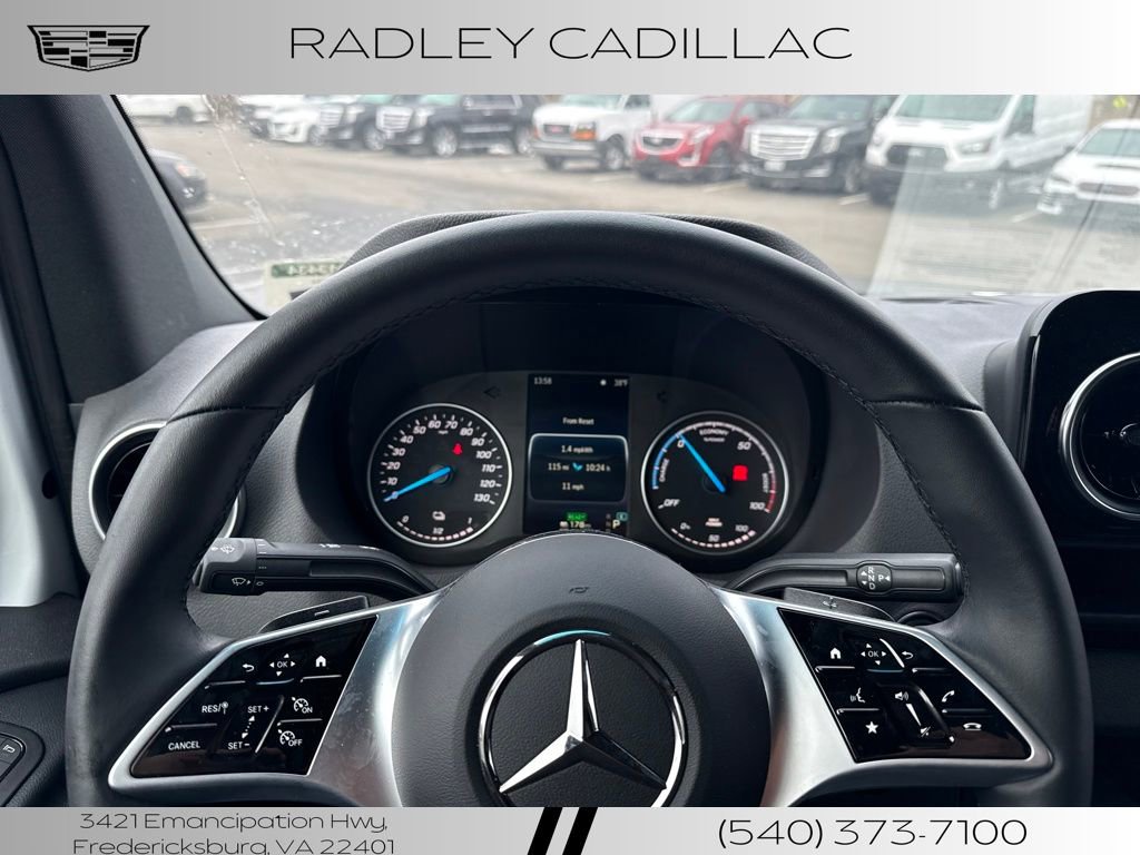 Used 2024 Mercedes-Benz eSprinter 170 Cargo image 6