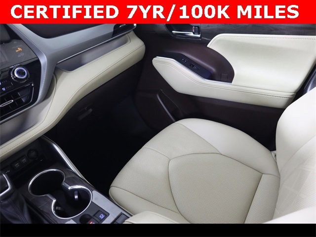 Used 2020 Toyota Highlander Limited Platinum image 20