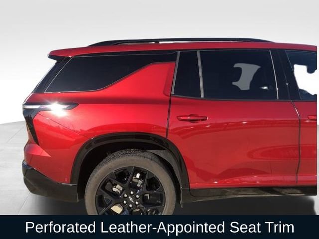 Used 2024 Chevrolet Traverse RS image 19