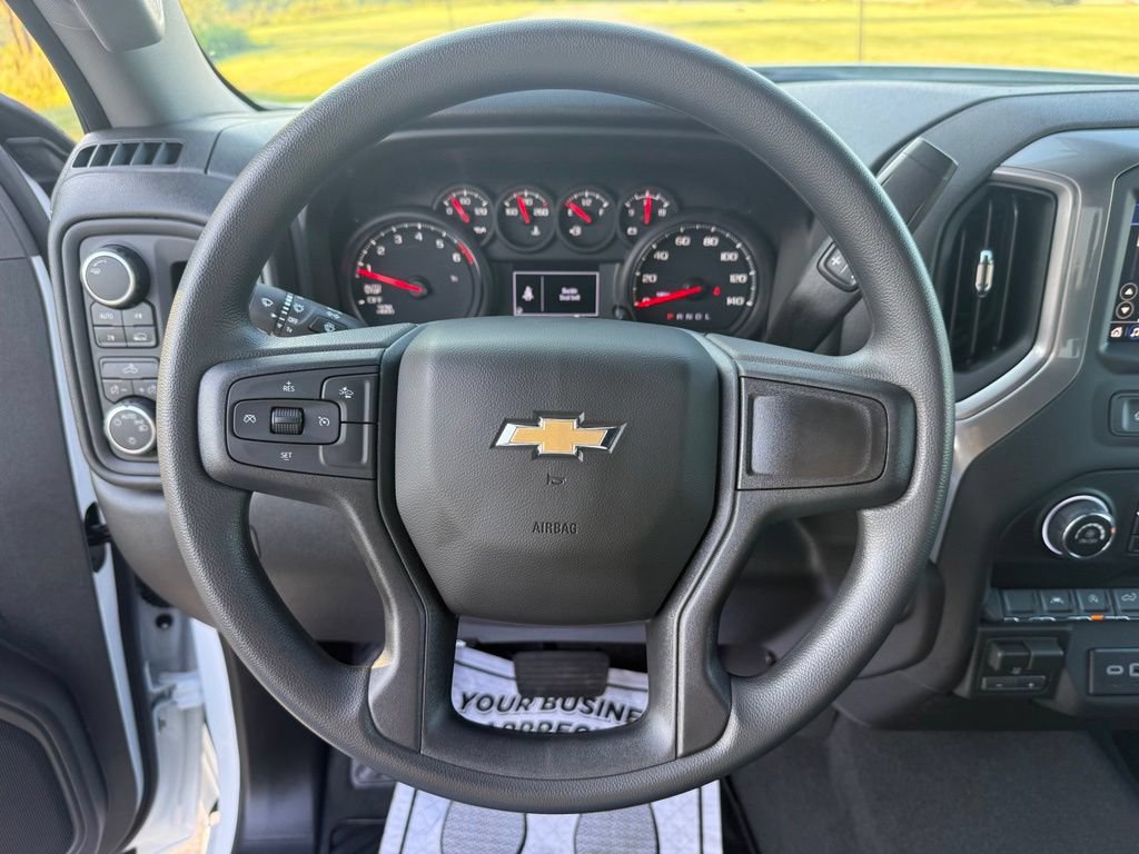 New 2026 Chevrolet Silverado 1500 Custom AWD/4WD image 30