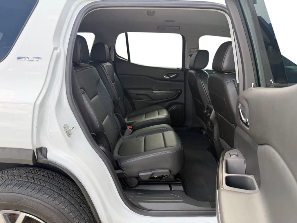 Used 2022 GMC Acadia SLT AWD/4WD image 31