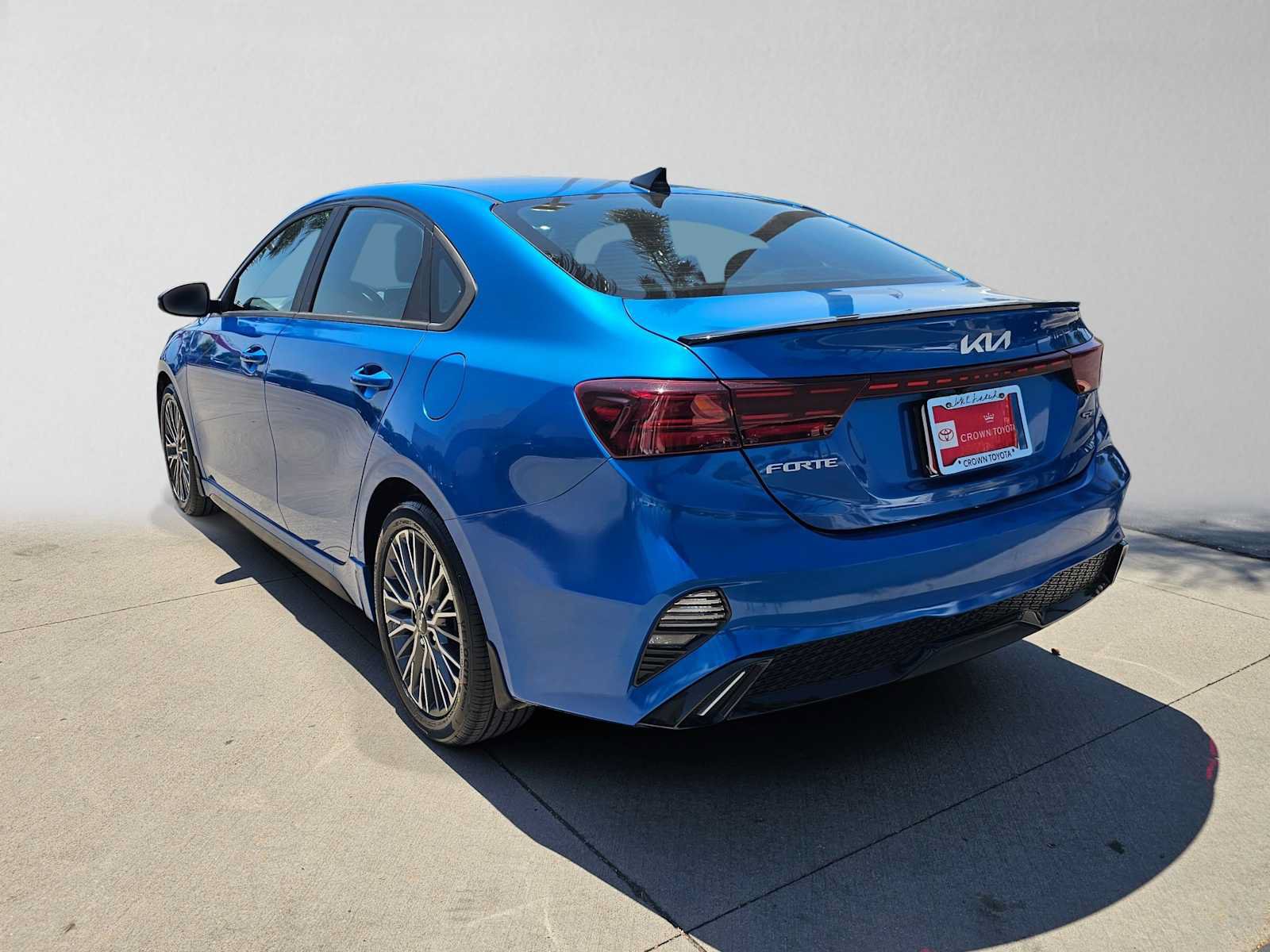 Used 2023 Kia Forte GT-Line FWD image 5