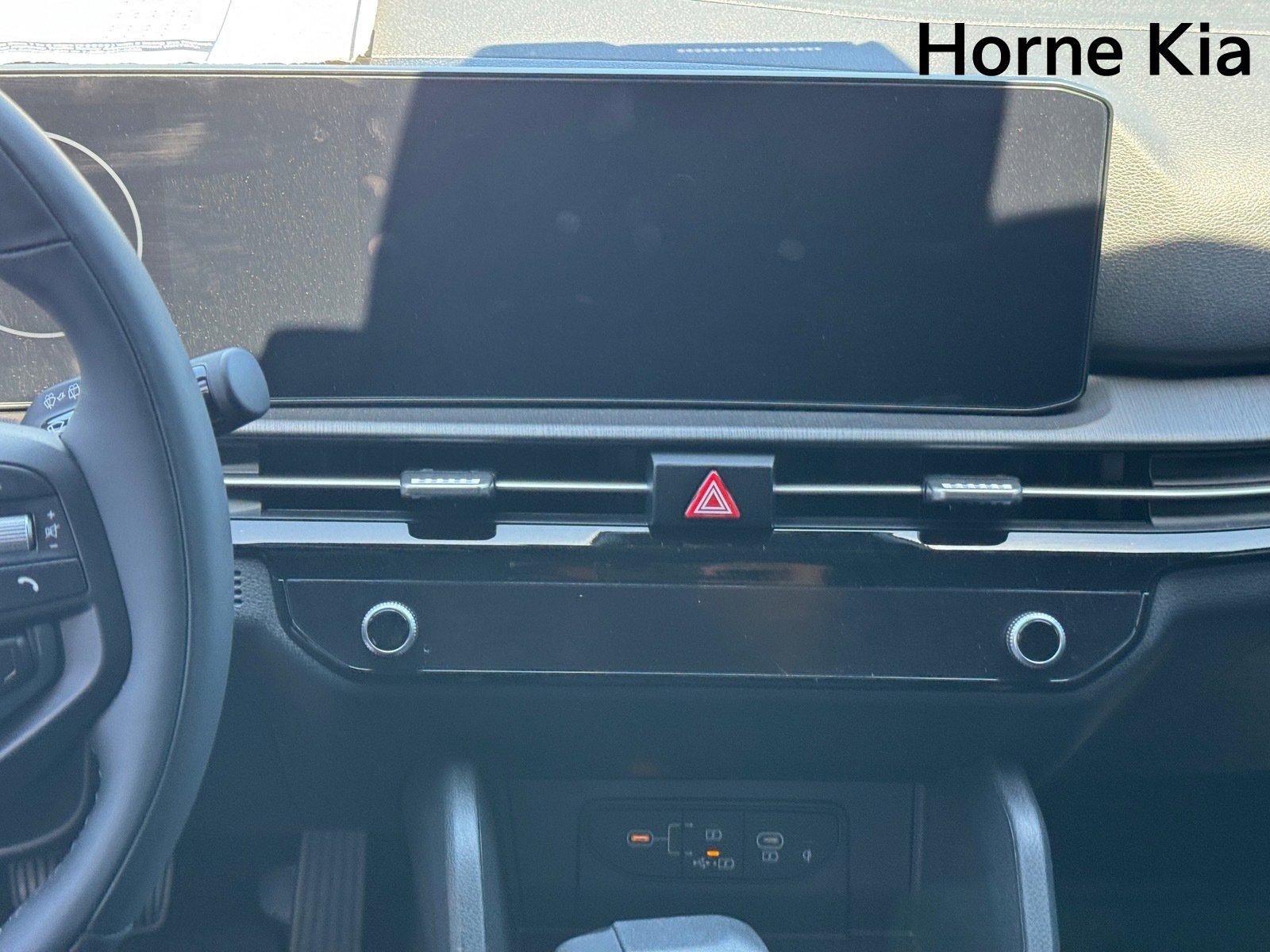 New 2026 Kia Sportage X-Line w/ X-Line Technology Package AWD/4WD image 15