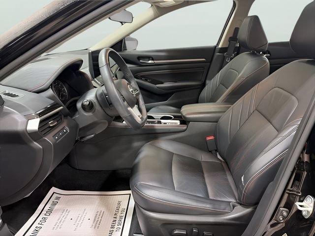 Used 2023 Nissan Altima 2.5 SR w/ SR Premium Package AWD/4WD image 11