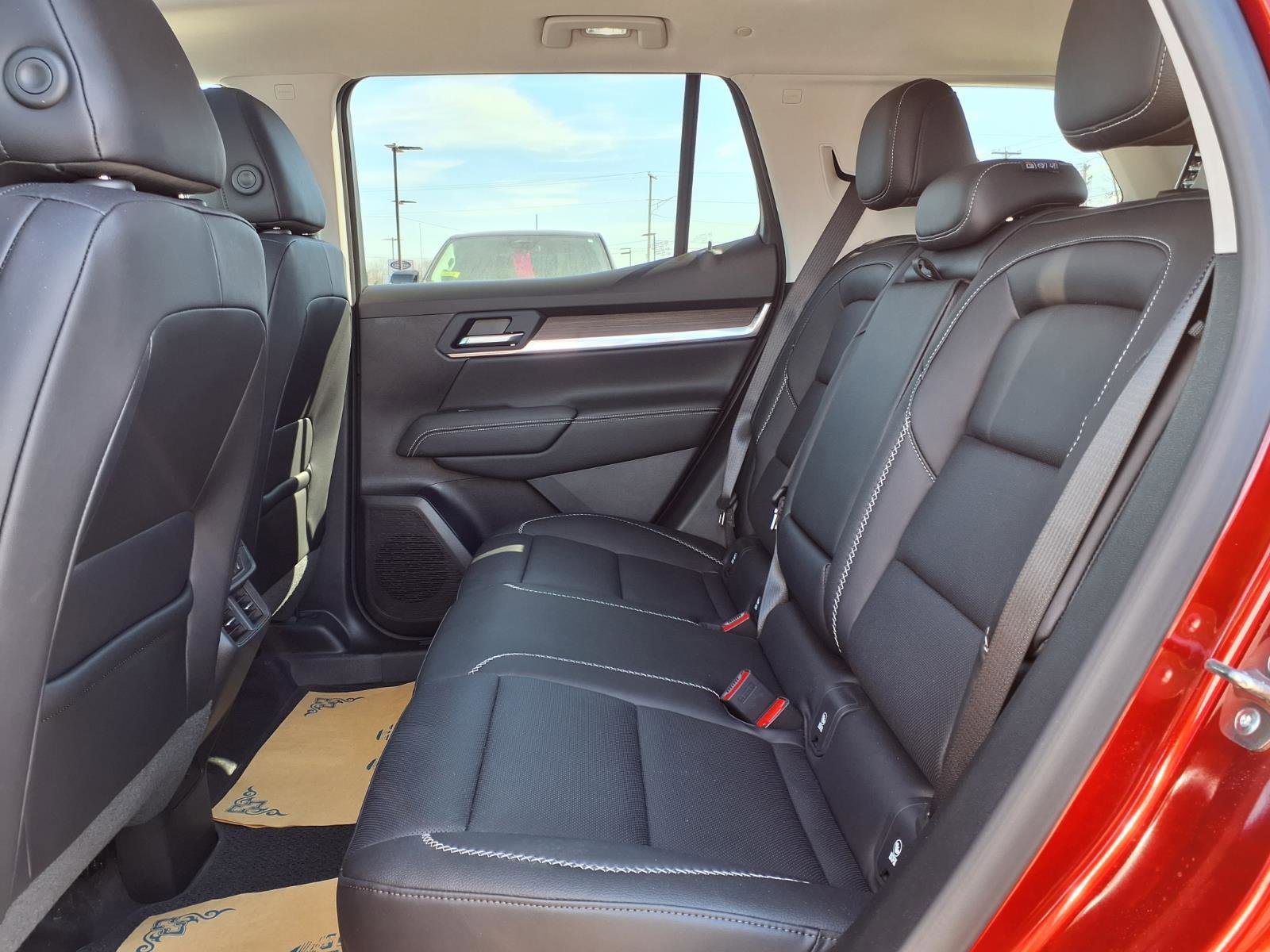 Used 2026 GMC Terrain Denali image 7