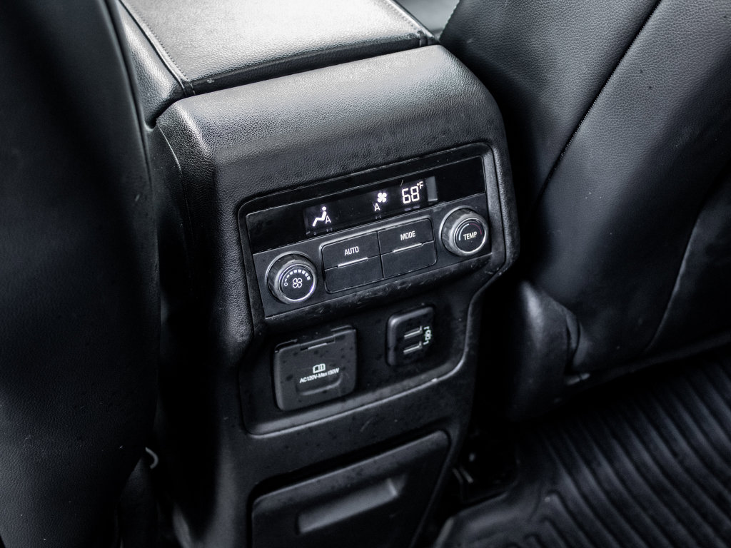 Used 2018 GMC Acadia SLT image 25