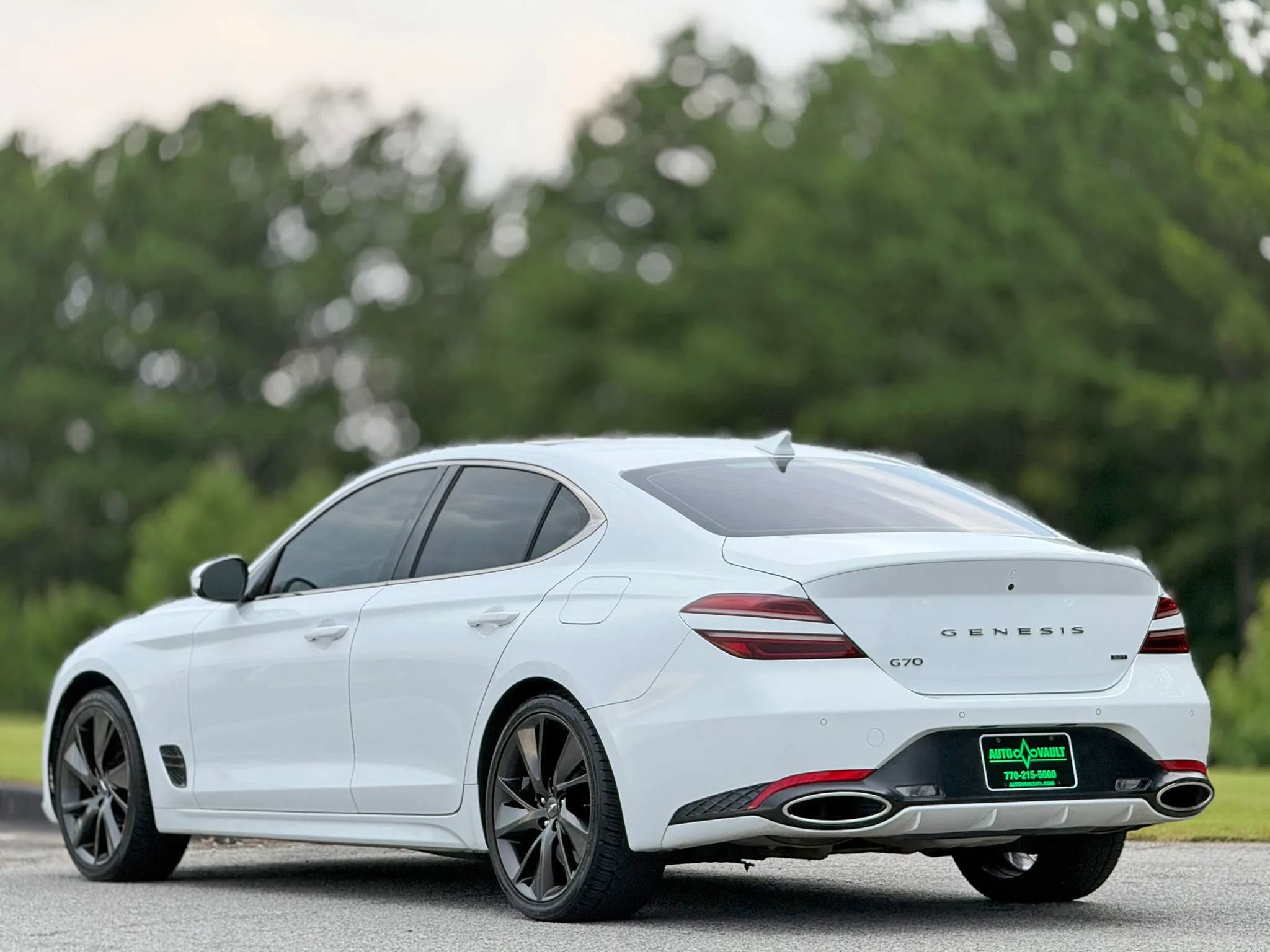 Used 2022 Genesis G70 3.3T w/ Sport Advanced Package RWD image 9