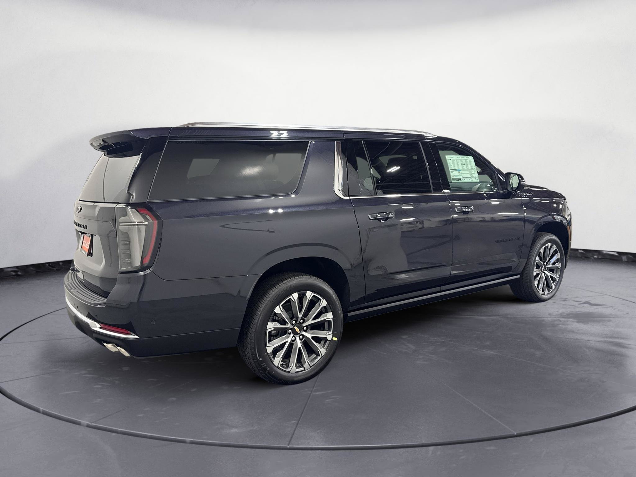 New 2027 Chevrolet Suburban High Country AWD/4WD image 8