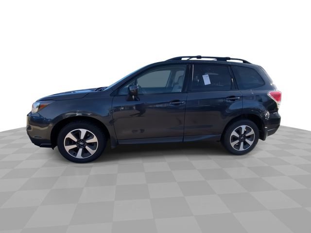 Used 2017 Subaru Forester 2.5i Premium w/ All-Weather Package image 7