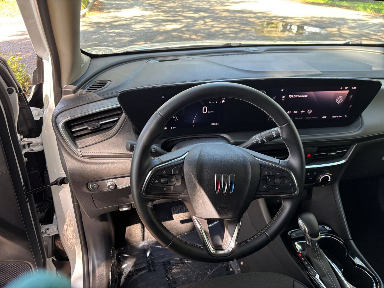 Used 2026 Buick Encore GX Preferred FWD image 32
