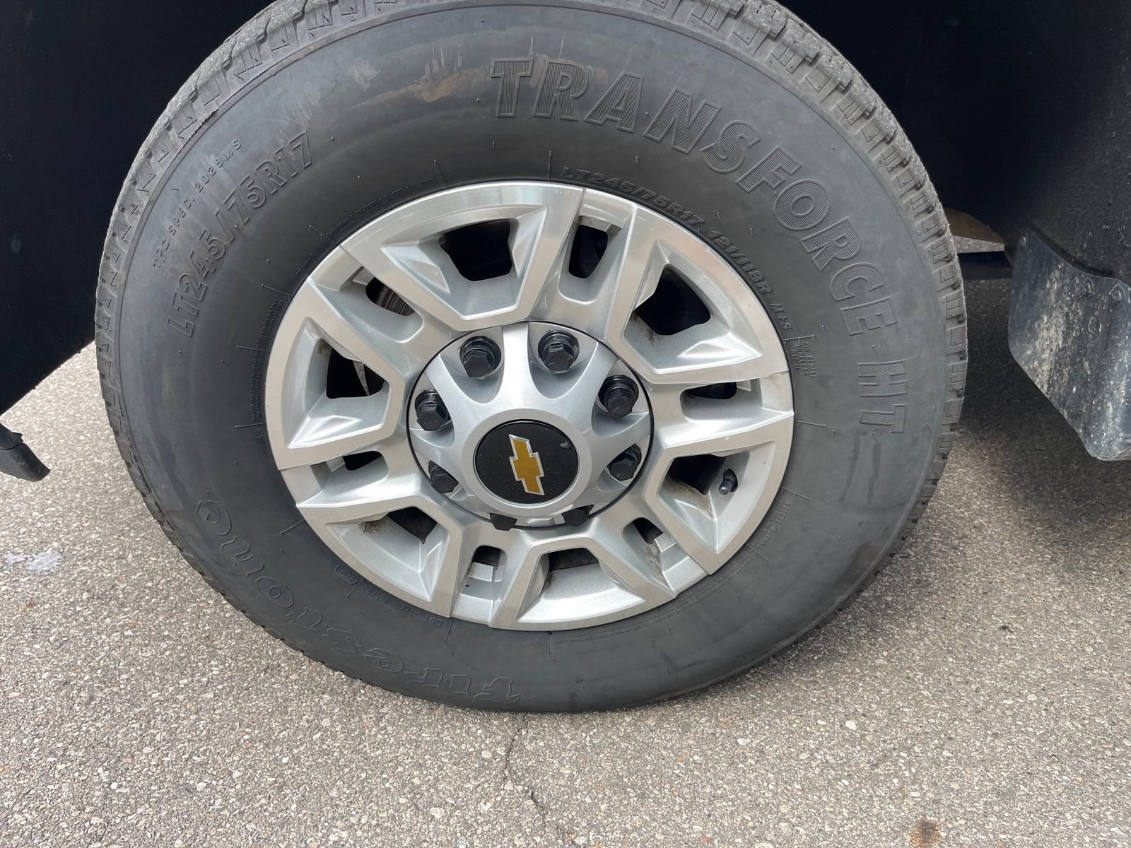 Used 2024 Chevrolet Silverado 2500 LT image 22