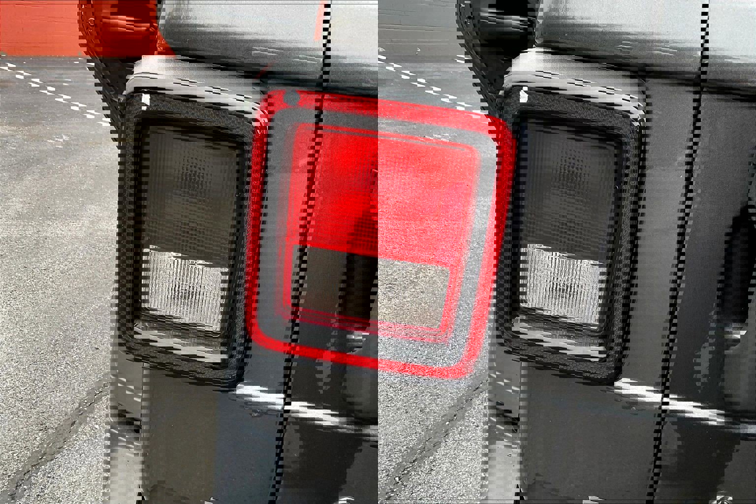 Used 2020 Jeep Wrangler Unlimited Sport image 24