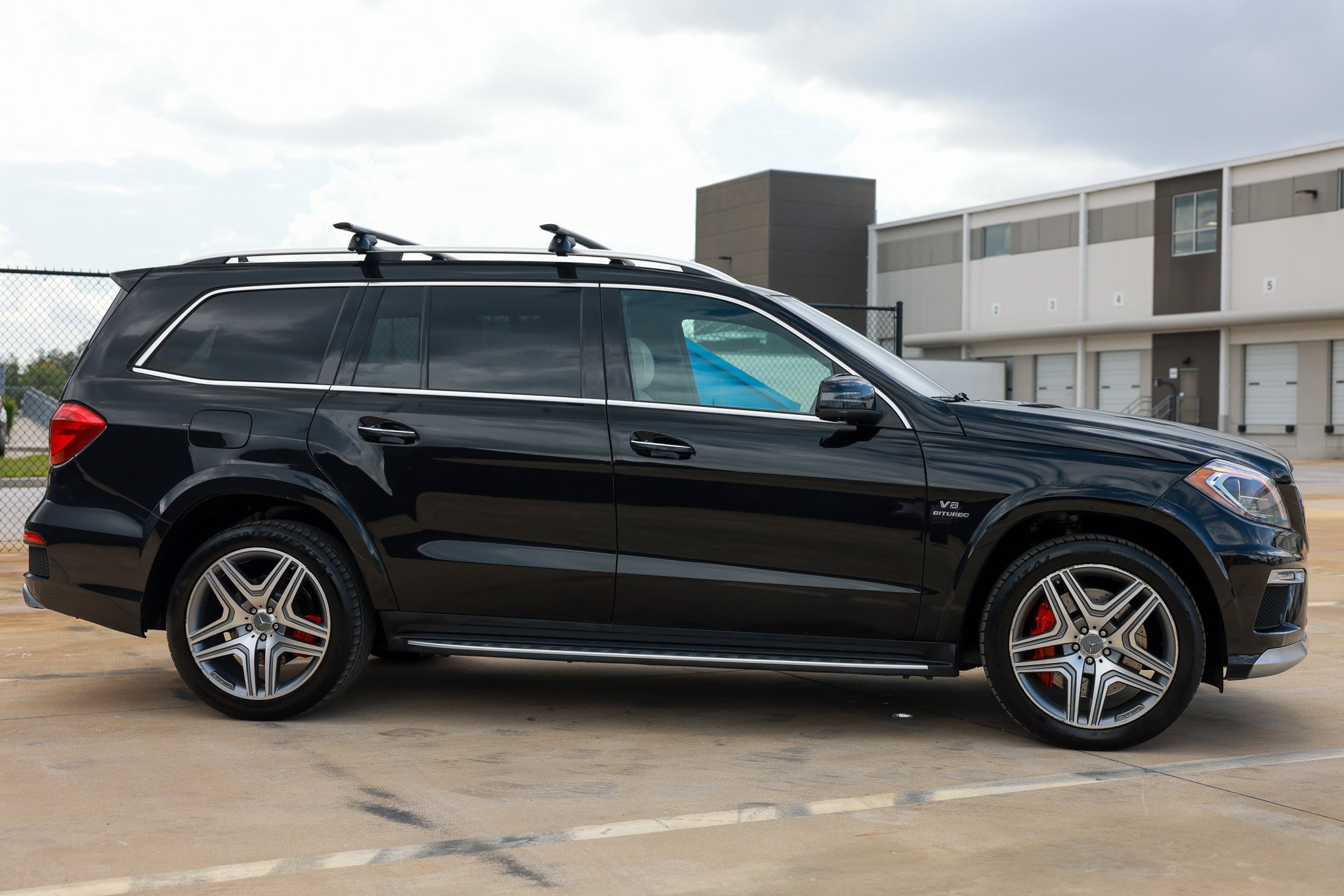 Used 2015 Mercedes-Benz GL 63 AMG 4MATIC image 18