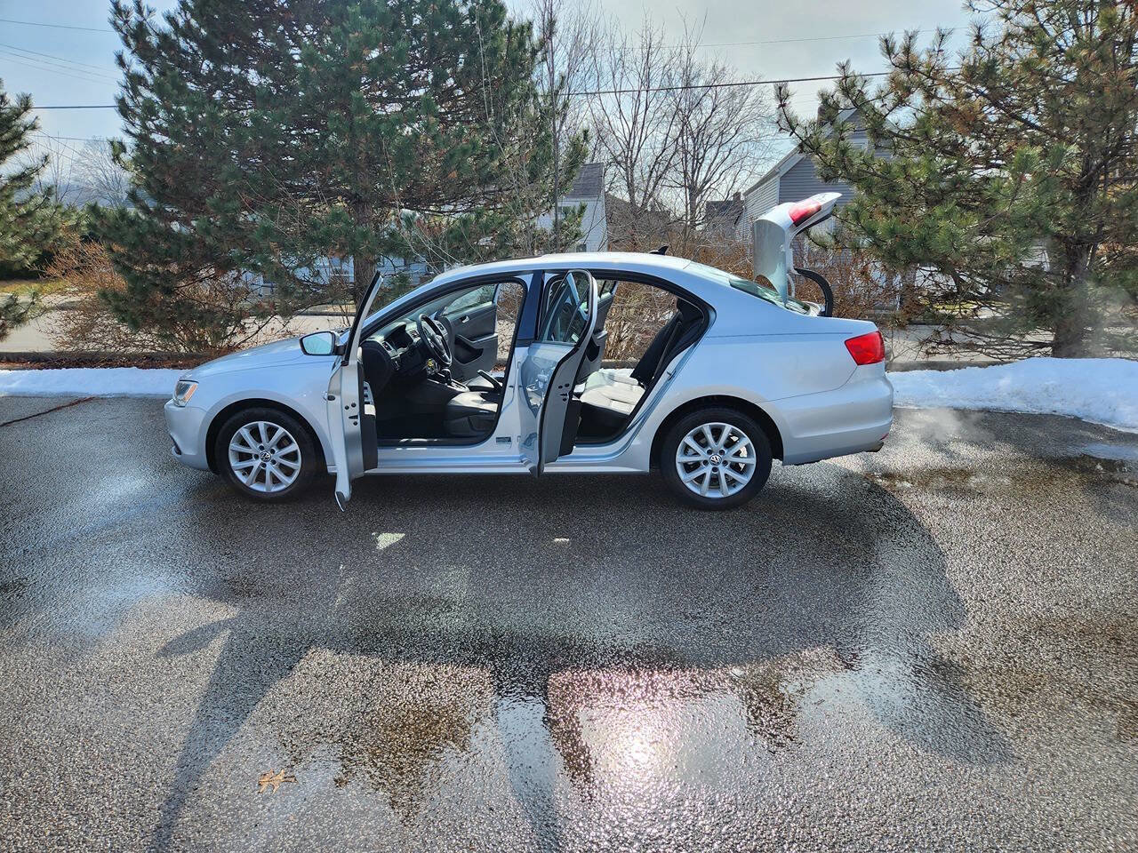 Used 2012 Volkswagen Jetta SE image 23