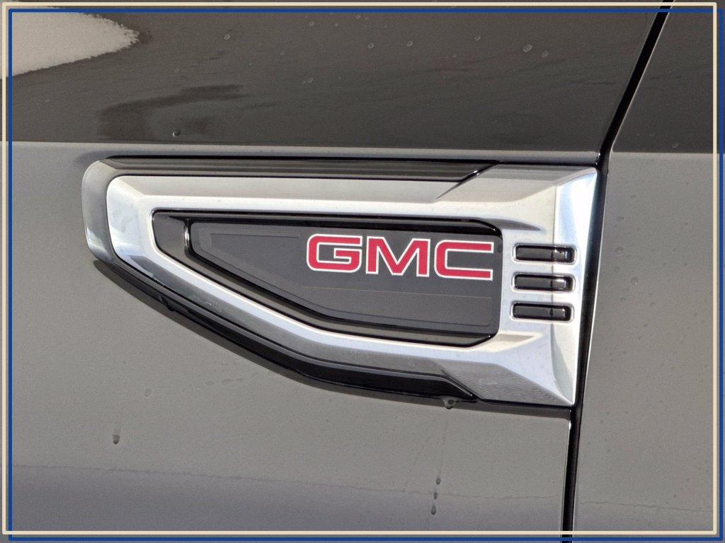 New 2026 GMC Yukon XL Denali w/ Denali Reserve Package AWD/4WD image 12