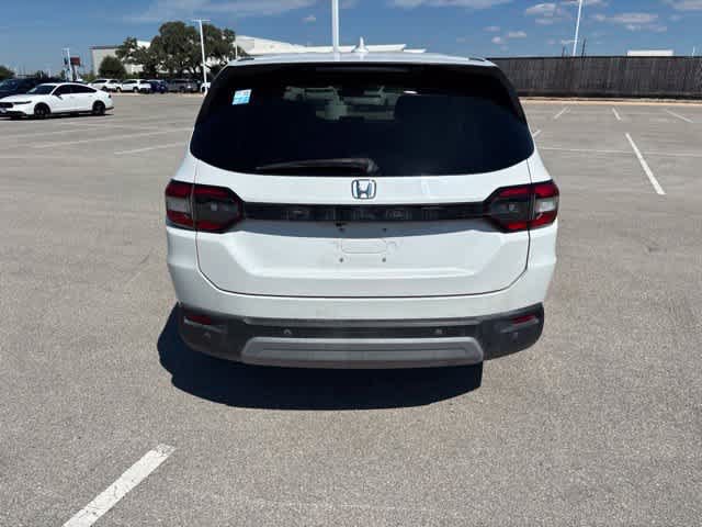 Used 2025 Honda Pilot EX-L image 4