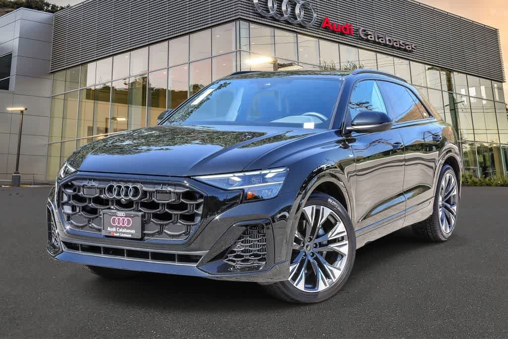 Used 2026 Audi Q8 Premium Plus w/ Premium Plus Package AWD/4WD image 1