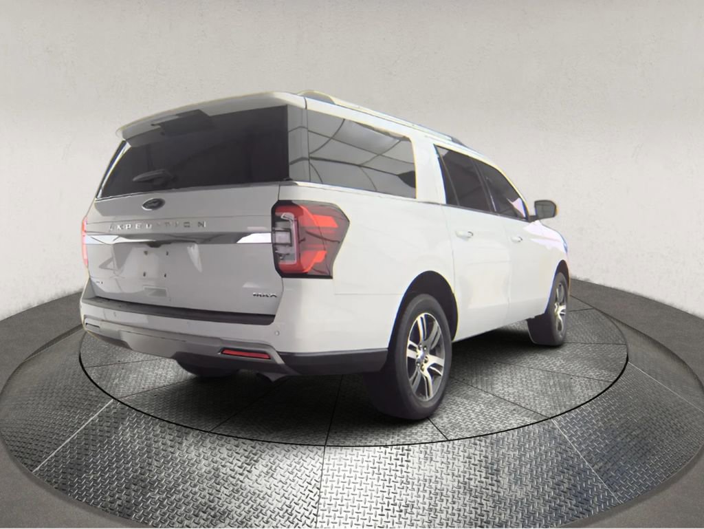 Used 2022 Ford Expedition Max Limited AWD/4WD image 2