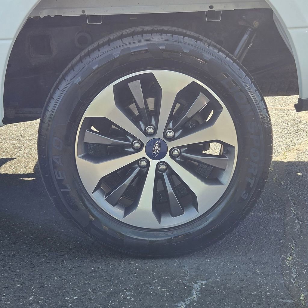 Used 2019 Ford F150 XL w/ Equipment Group 101A Mid AWD/4WD image 5
