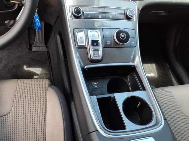 Certified 2023 Hyundai Santa Fe SE FWD image 15