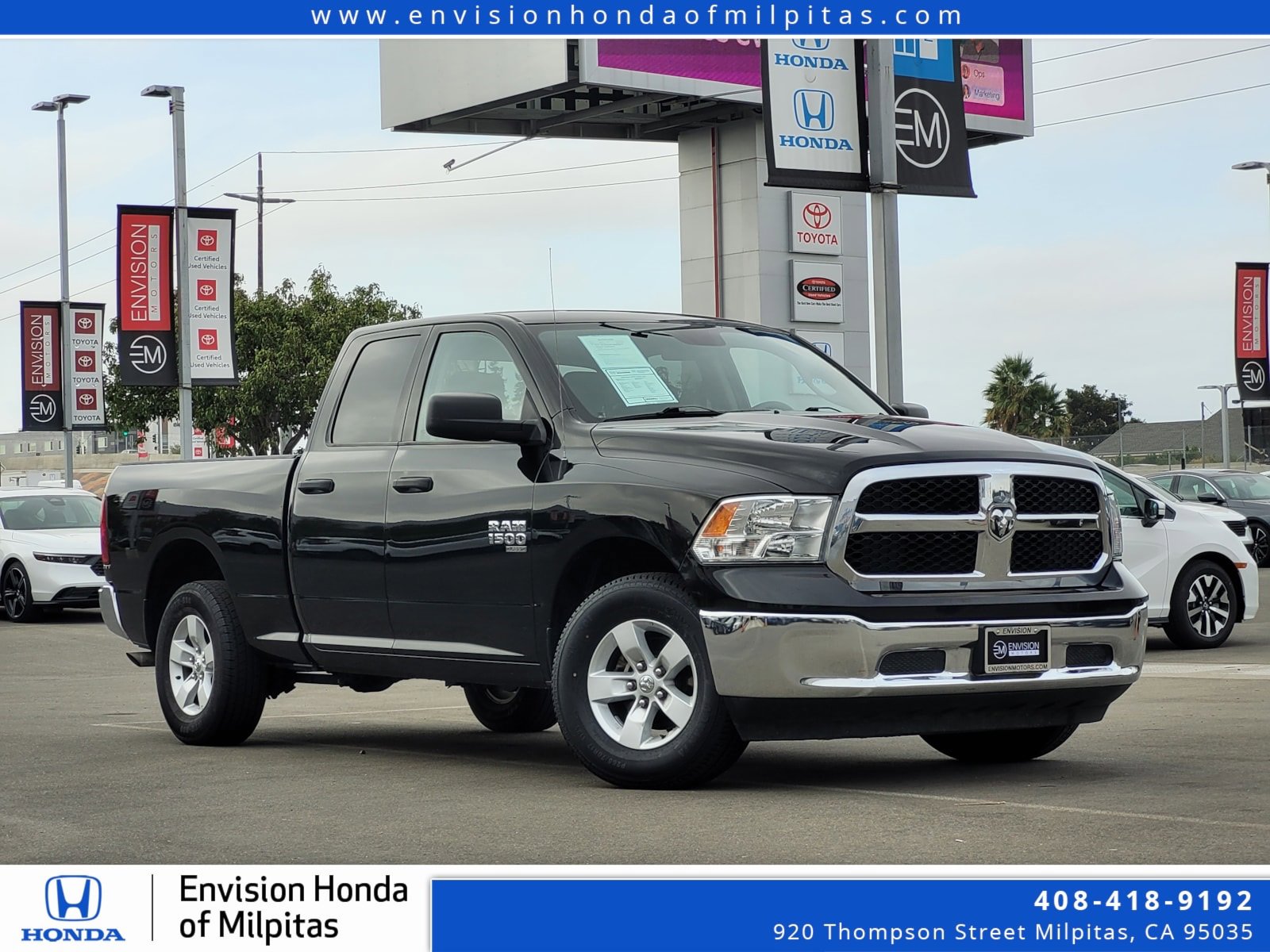 Used 2024 RAM 1500 Classic SLT image 1