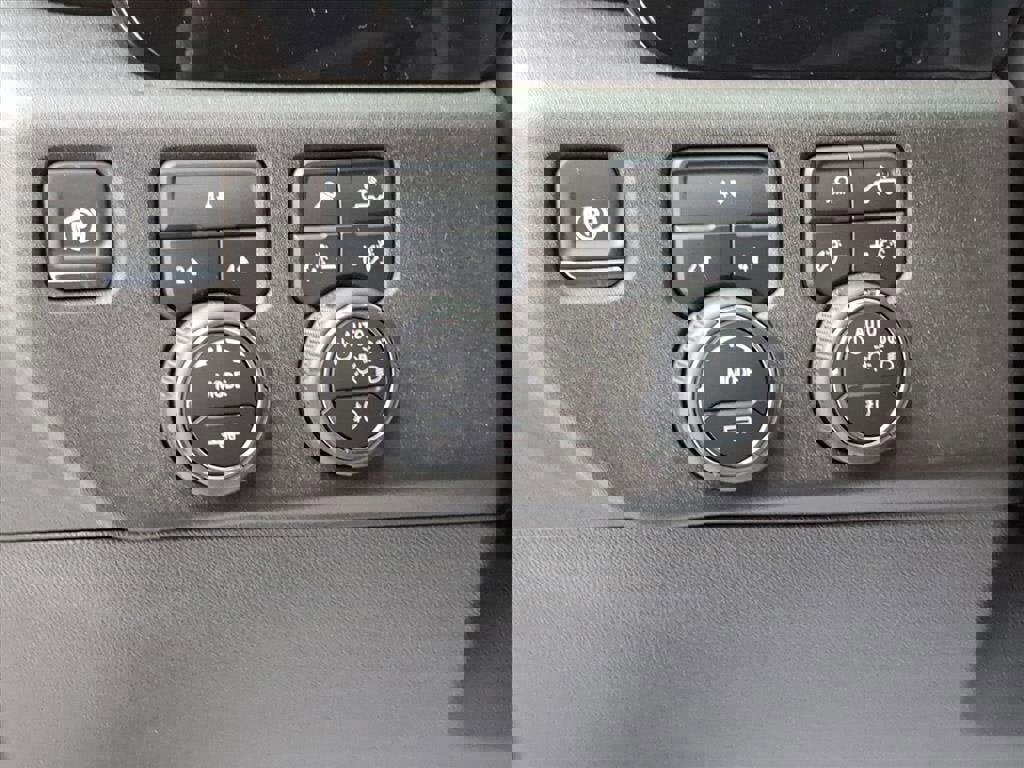 New 2025 Chevrolet Silverado 2500 LT w/ Convenience Package image 14