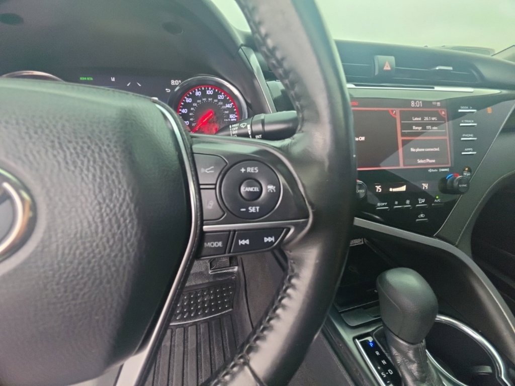 Used 2019 Toyota Camry XSE FWD image 19