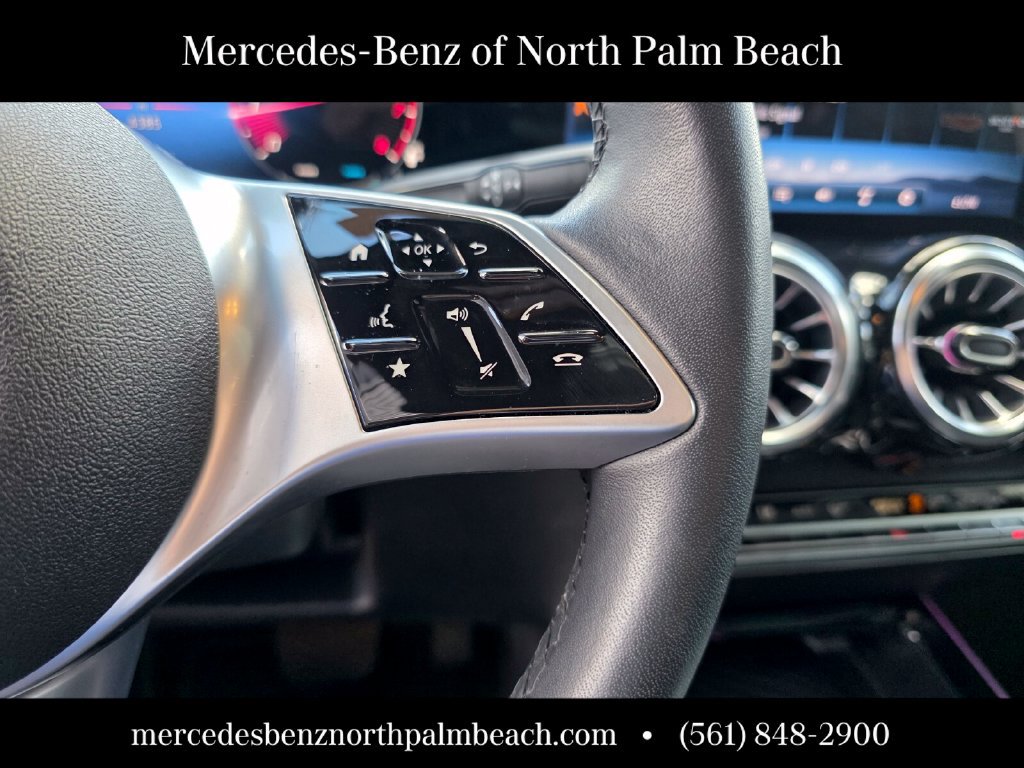 Used 2026 Mercedes-Benz GLB 250 image 20