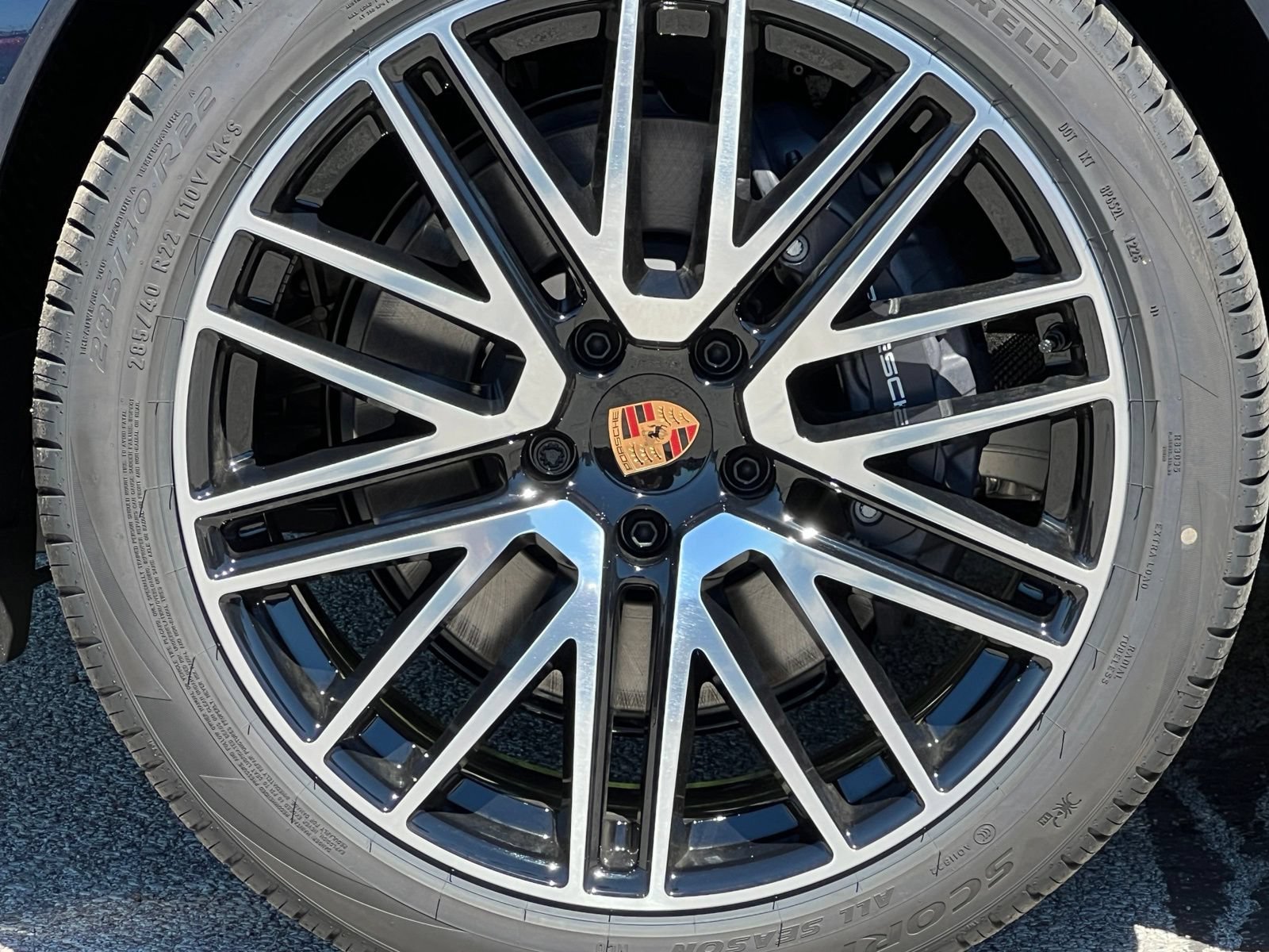 New 2026 Porsche Cayenne AWD/4WD image 13