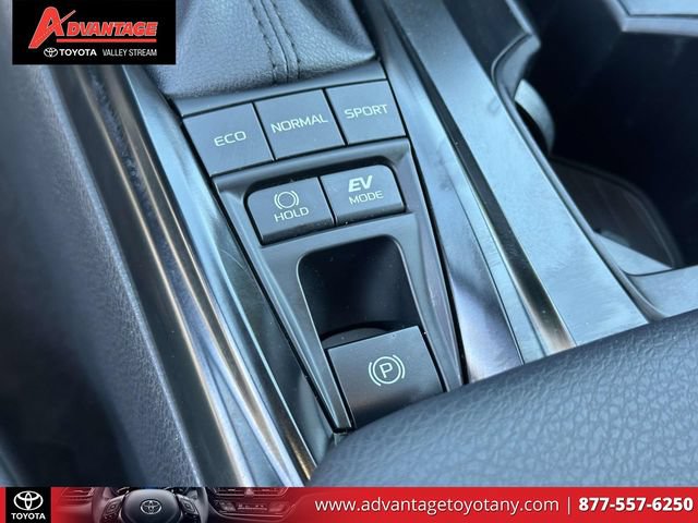 Certified 2025 Toyota Camry SE w/ Multimedia Upgrade Package AWD/4WD image 38