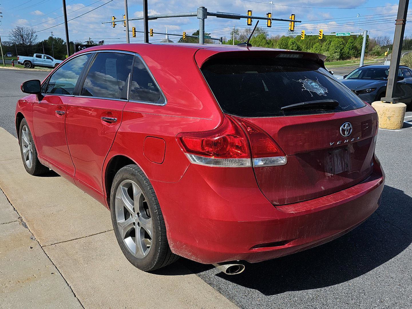 Used 2010 Toyota Venza AWD image 4