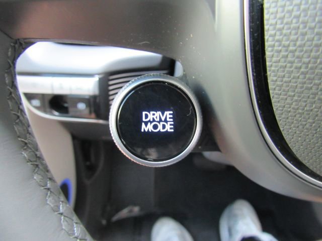 Used 2023 Hyundai Ioniq 5 Limited image 40