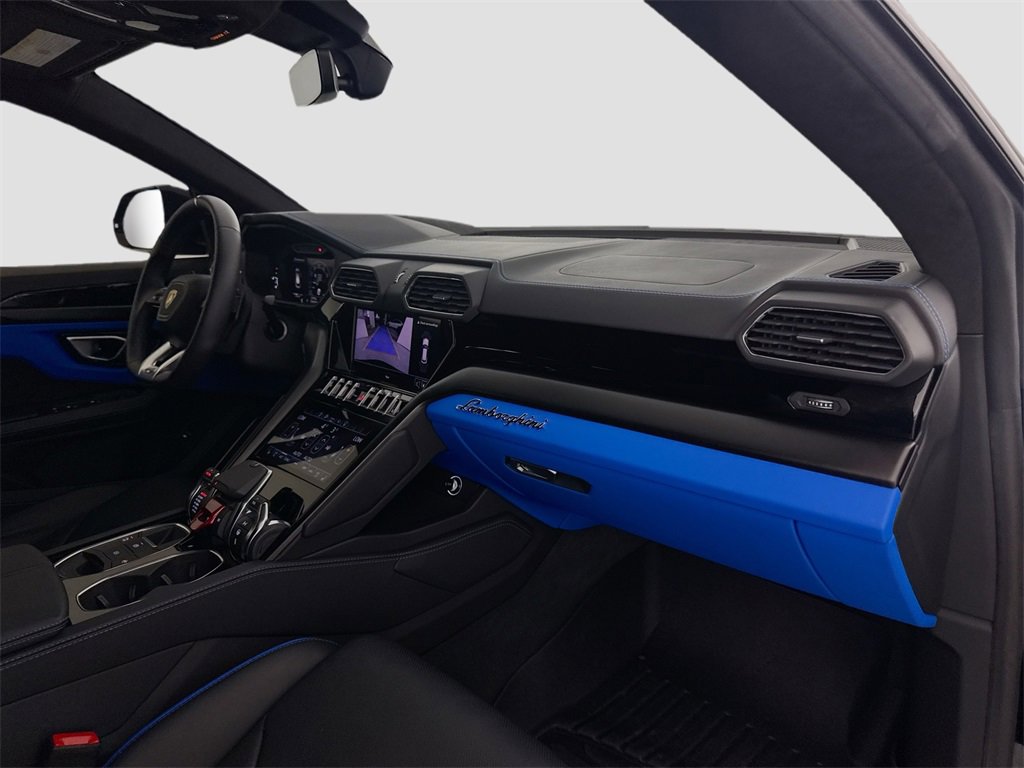 Used 2024 Lamborghini Urus S image 31