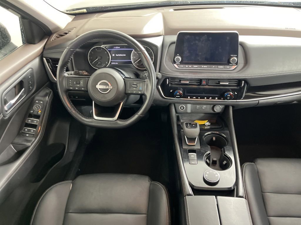 Used 2023 Nissan Rogue SL image 5