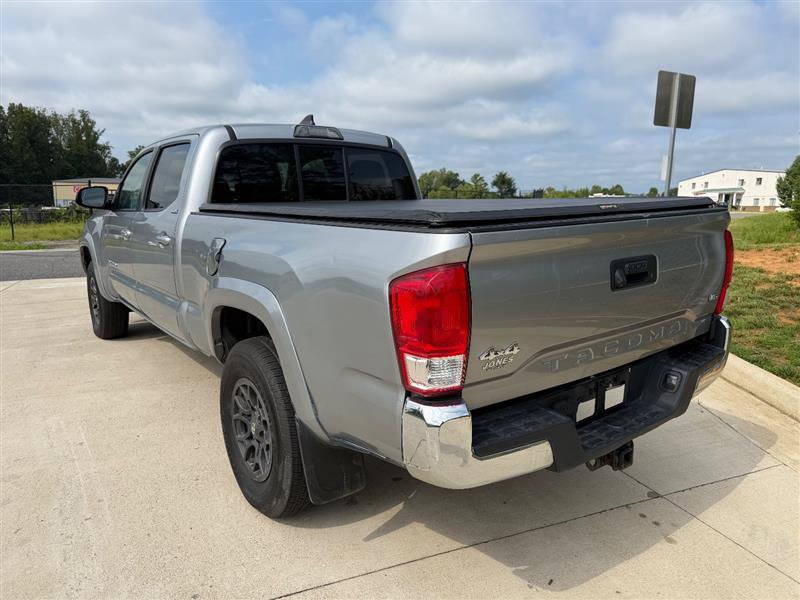 Used 2017 Toyota Tacoma SR5 w/ Tow Package AWD/4WD image 5