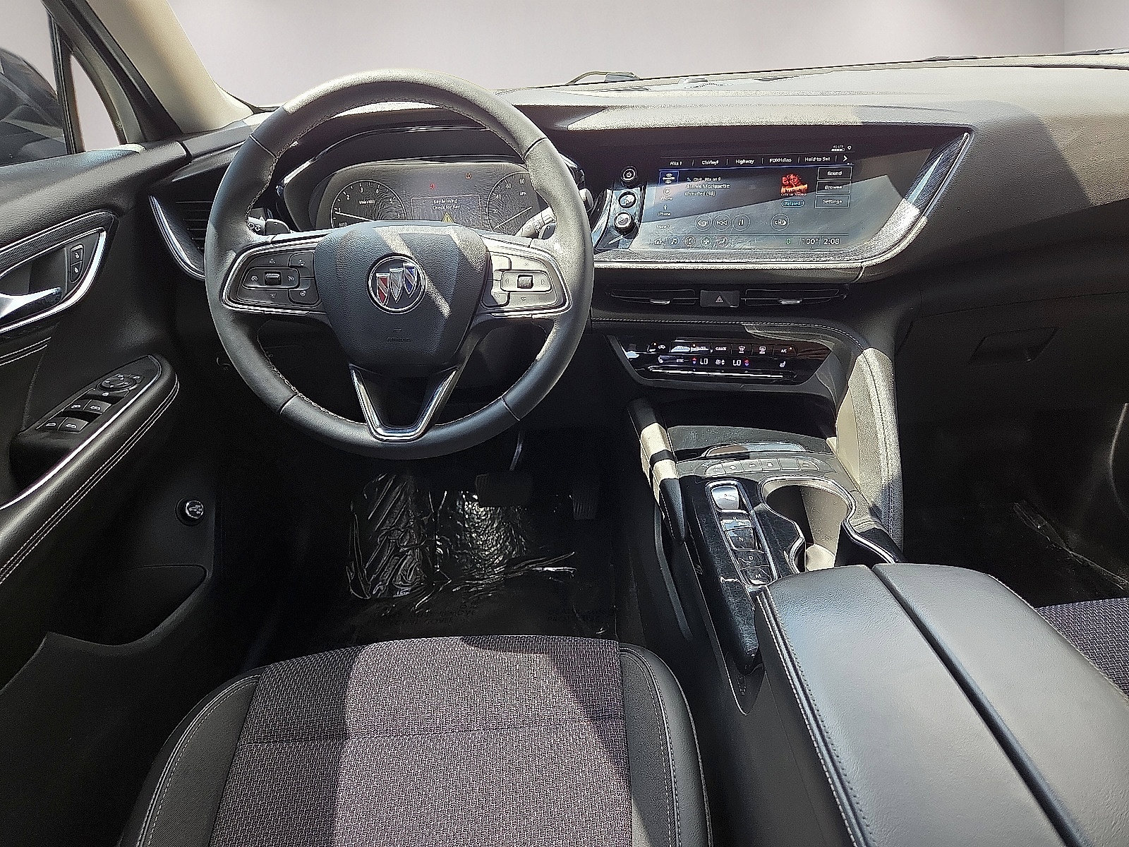 Used 2023 Buick Envision Preferred AWD/4WD image 18