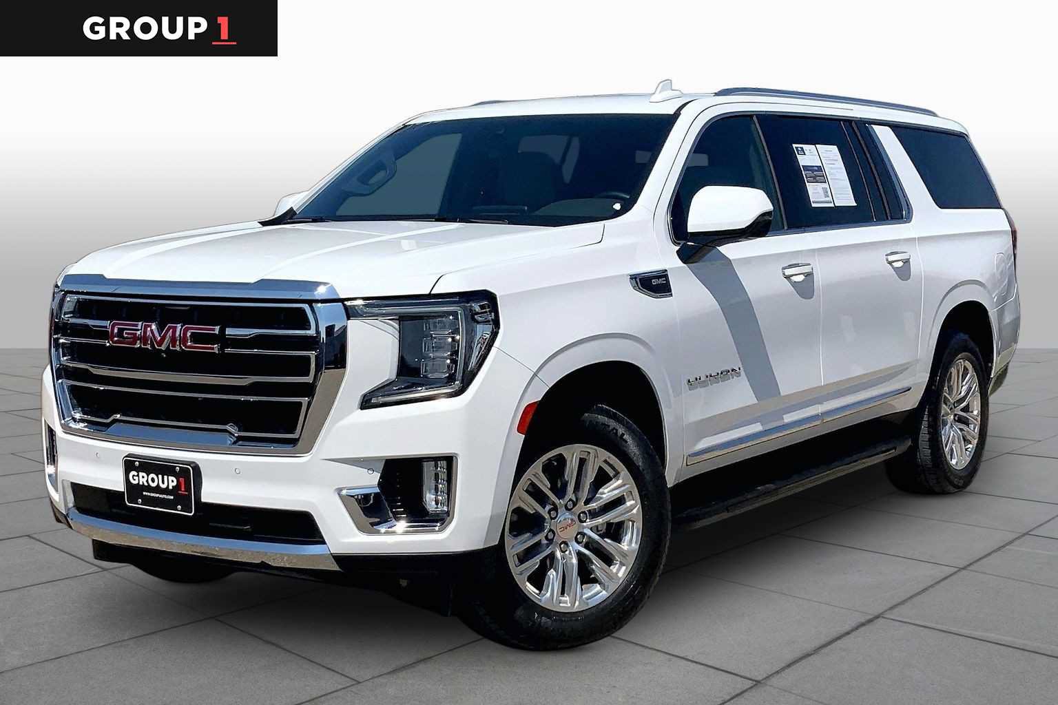 Used 2024 GMC Yukon XL SLT w/ SLT Luxury Package RWD image 1