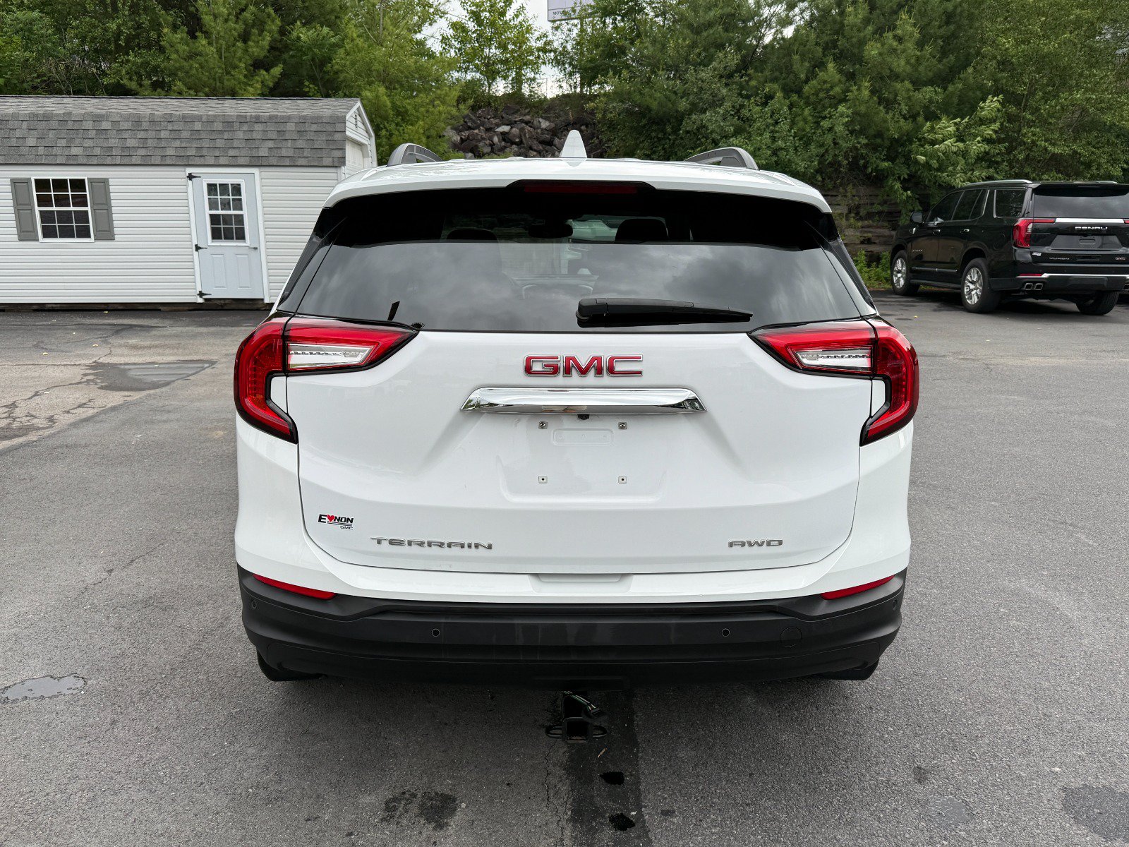 Certified 2024 GMC Terrain SLE w/ Driver Convenience Package AWD/4WD image 4