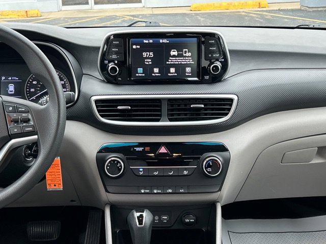 Used 2021 Hyundai Tucson SE FWD image 23