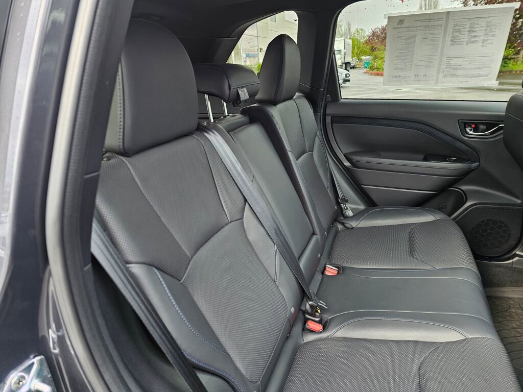 Used 2025 Subaru Forester Limited w/ Popular Package #1 AWD/4WD image 16