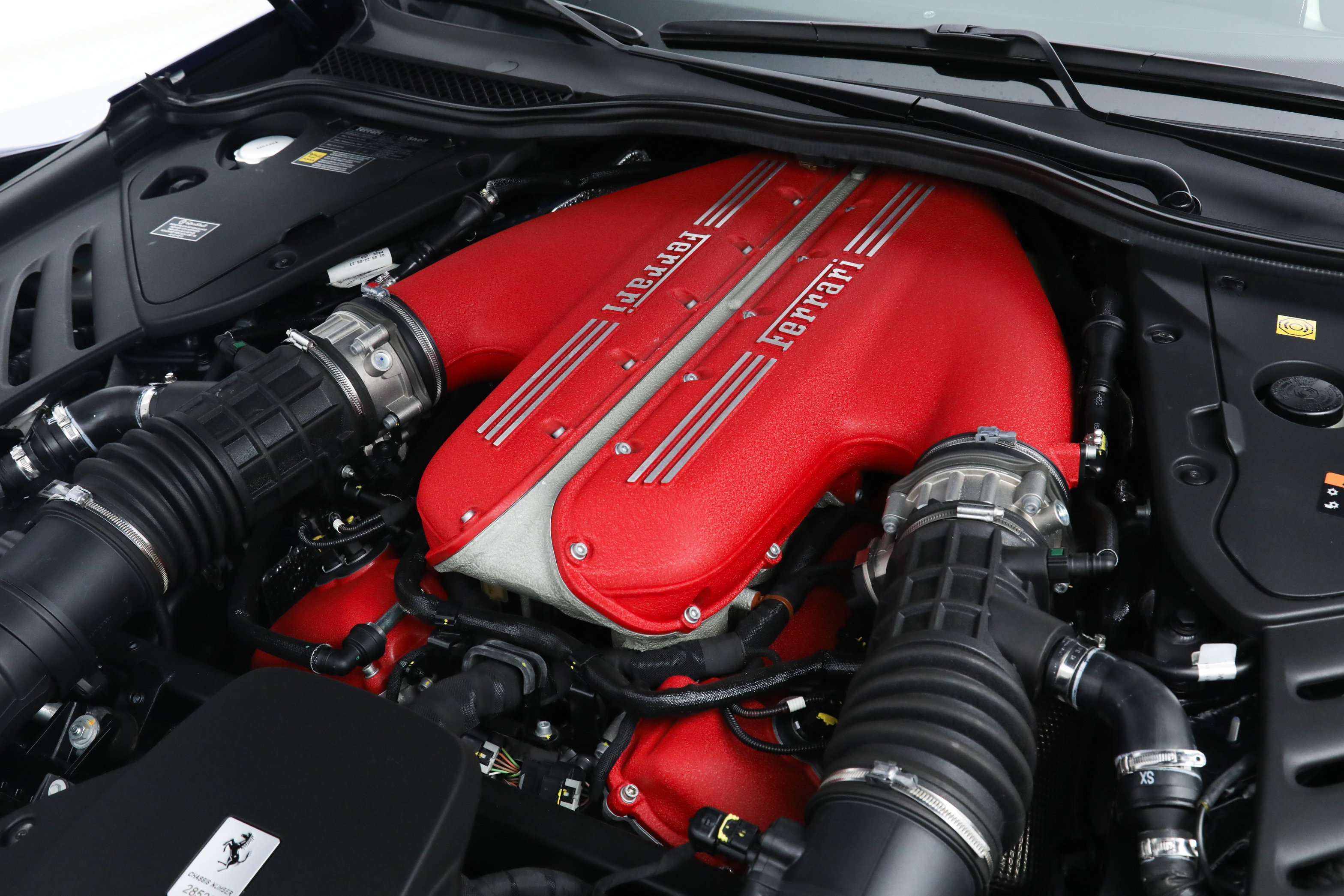 Certified 2022 Ferrari 812 Competizione RWD image 41