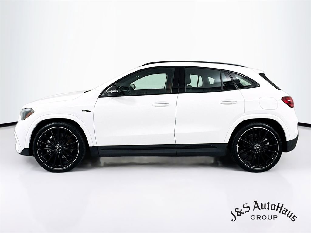 Used 2025 Mercedes-Benz GLA 35 AMG 4MATIC image 4