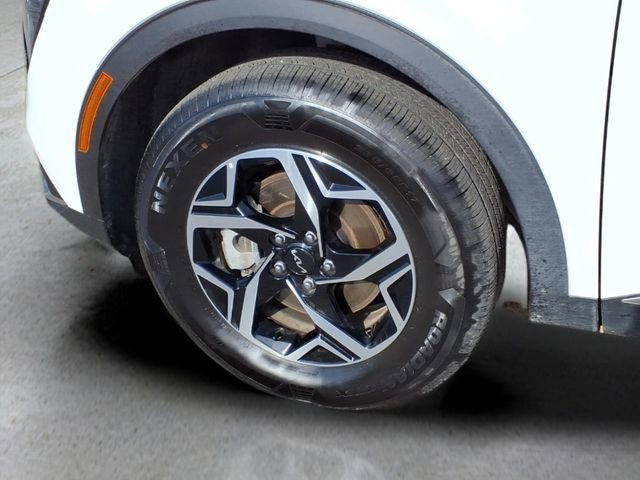 Used 2025 Kia Sportage LX AWD/4WD image 10